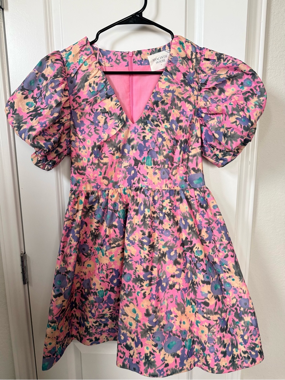 NWT Hyacinth House Pink Floral Puff Sleeve Mini Dress